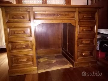 Elegante scrivania antica, anni '50 – 120×70 H 80