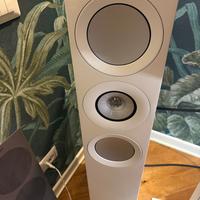 Diffusori Kef R7 non Meta