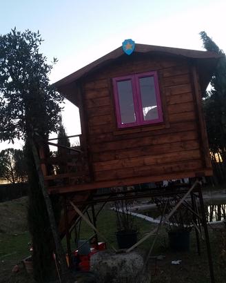 casetta su albero