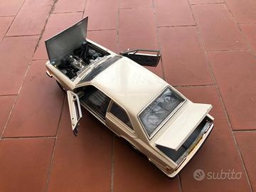 modellino vintage BURAGO rollsroyce camargue 1/22