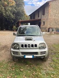 Jimny DDiS (diesel, con motore nuovo)