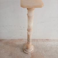 portava vasi in marmo