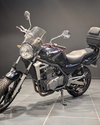 KAWASAKI ER 5