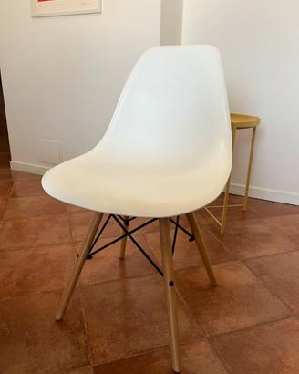 4 sedie in stile scandinavo bianco e legno