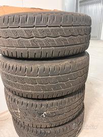 Cerchi e gomme
