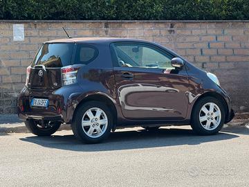 Toyota IQ