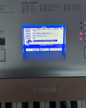 Tastiera Yamaha DGX-620
