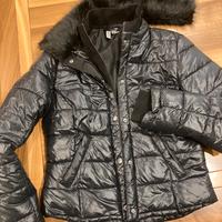 2 Piumini bianco e nero