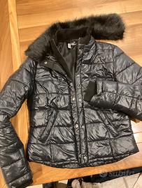 2 Piumini bianco e nero