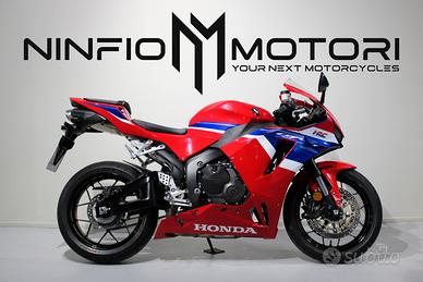 Honda CBR 600 RR - 2025