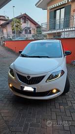 Lancia Ypsilon GPL Silver Plus di novembre 2022