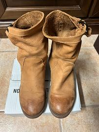 Stivaletti Biker in Vera Pelle (Colore Cuoio)n.40