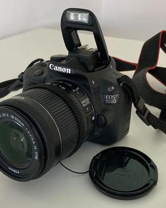 Canon EOS 100d con 18-55mm IF STM e accessori