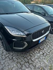 Jaguar E-Pace E-Pace 2.0 i4 R-Dynamic S awd