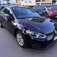 VW Golf 1.6 TDI 5p. Highline neopaten garanzia 12 