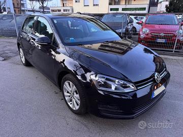 VW Golf 1.6 TDI 5p. Highline neopaten garanzia 12 