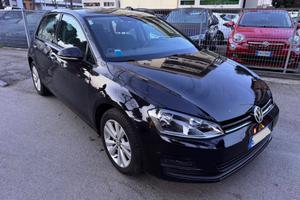 VW Golf 1.6 TDI 5p. Highline neopaten garanzia 12 