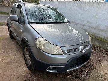 Fiat sedici (motore rotto)