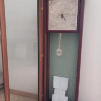 Orologio a pendolo da terra in argento