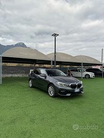 Bmw 118 118d 5p. Msport TETTO APRIBILE