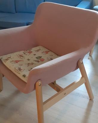 poltrona stile svedese