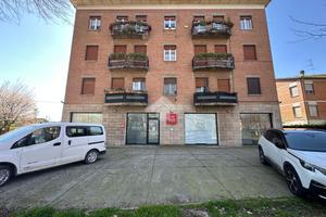 4 LOCALI A CASTELNOVO DI SOTTO