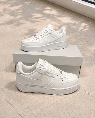 Nike Air Force 1 n37.5