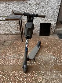 Monopattino nineboot Segway  2