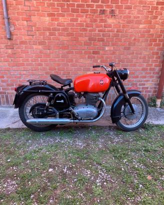 Gilera b300 extra