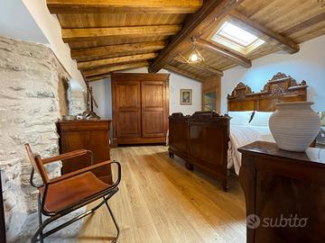 Casa in corte del 1600 Songavazzo Presolana