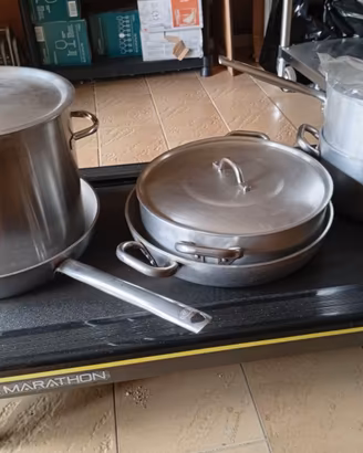 Set 6 padelle, casseruole in blocco