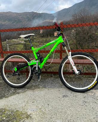 Mountain bike commencal meta 6