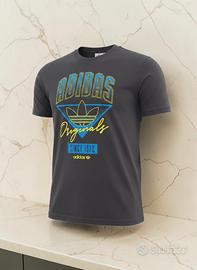 T-shirt Adidas Taglia:L