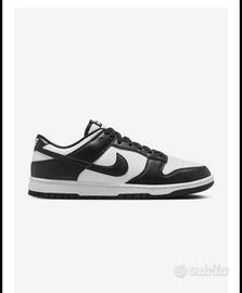 Scarpe Nike e Adidas