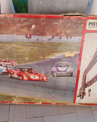 PISTA POLICAR PROTOTIPO ANNI 60