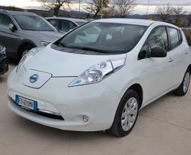 NISSAN LEAF VISIA 5P 24Kw