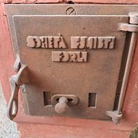 stufa in terracotta "antichi fumisti di Forlì "