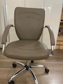 Sedia da ufficio ergonomica