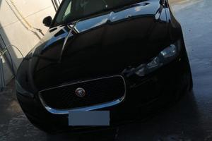 Jaguar xe 4 AWD 2016