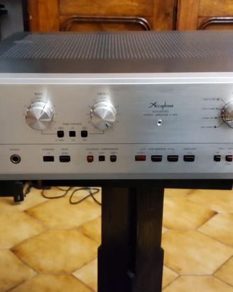 Accuphase E-203