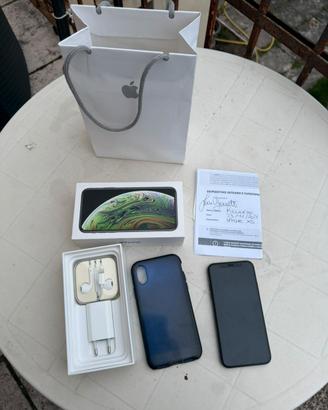 IPhone XS perfette condizioni con accessori