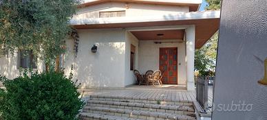 Villa singola su piani sfalsati