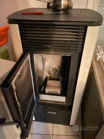 STUFA A PELLET QLIMA ELEONORA 74 sLine 7,45 kw