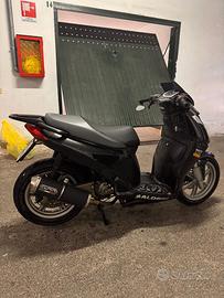 Aprilia sportcity 125