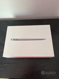 Scatolo ORIGINALE Apple Macbook Air 13”