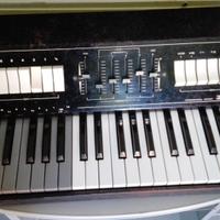 DAVOLISINT-SINTETIZZATORE A TASTIERA