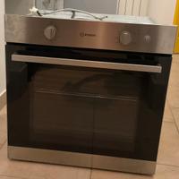 Indesit forno incasso a gas IGW620IX classe A+