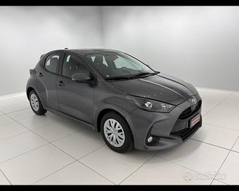 TOYOTA Yaris 1.0 Active