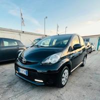 Toyota Aygo 1.0 12V VVT-i 5 porte Cool Soda Connec