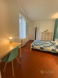 Libero da subito posto letto in doppia - uso singo